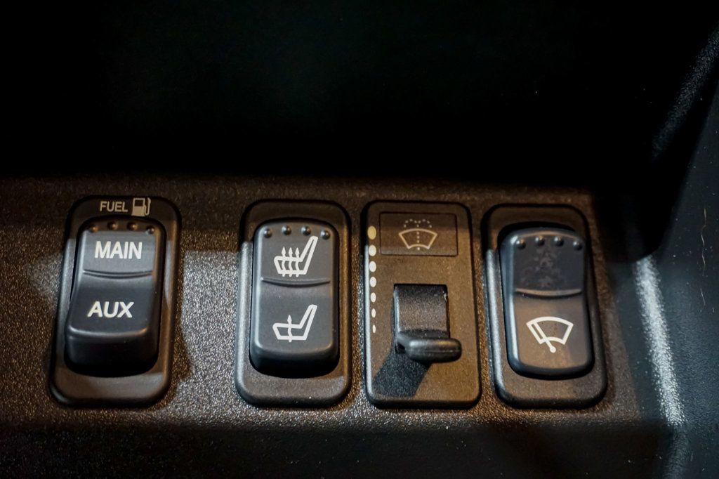 2006 HUMMER H1 *Alpha-Wagon* *Only 9k Miles* *6.6L Duramax Diesel* *Rare-Find*  - 22972670 - 38