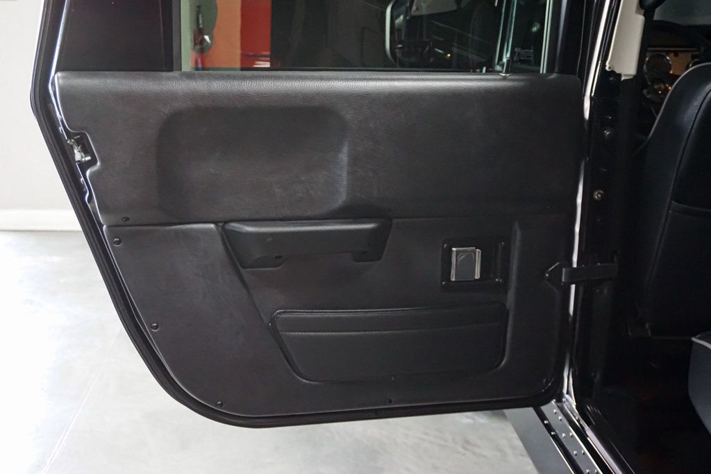 2006 HUMMER H1 *Alpha-Wagon* *Only 9k Miles* *6.6L Duramax Diesel* *Rare-Find*  - 22972670 - 71