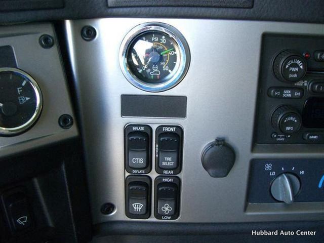 2006 HUMMER H1 Base Trim - 9419360 - 71