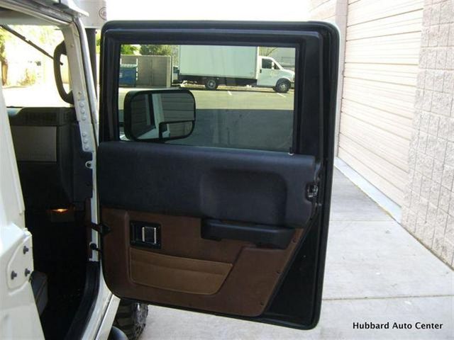 2006 HUMMER H1 Base Trim - 9419360 - 92