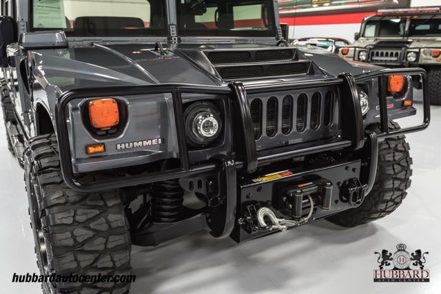 2006 HUMMER H1 Fully Custom, Rare Generation 2 All Black Interior - 16298099 - 9