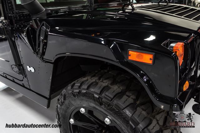 2006 HUMMER H1 Rare and hard to find black Alpha wagon - 9419362 - 19