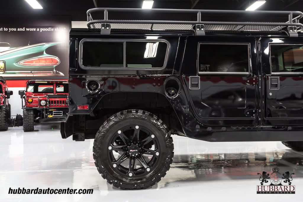 2006 HUMMER H1 Rare and hard to find black Alpha wagon - 9419362 - 25