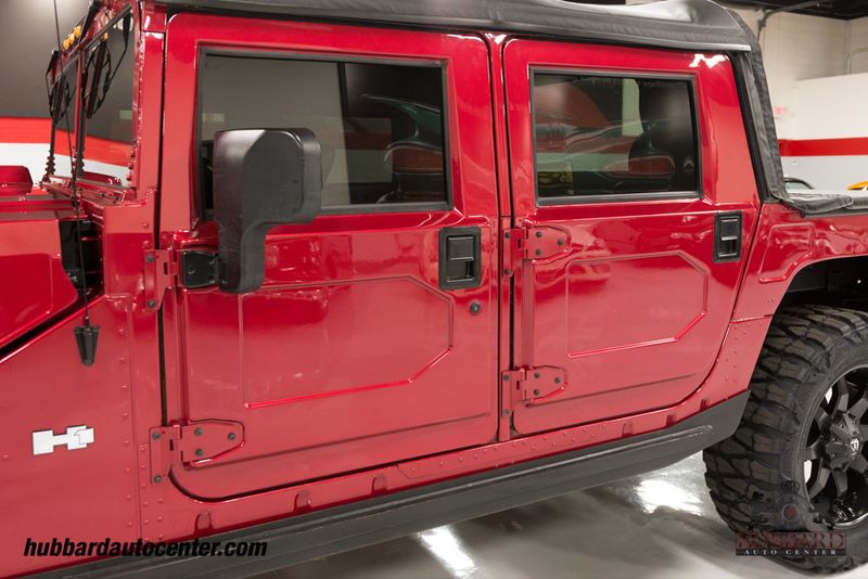 2006 HUMMER H1  We specialize in the nicest lowest mile H1's on the Planet!  - 15011478 - 29