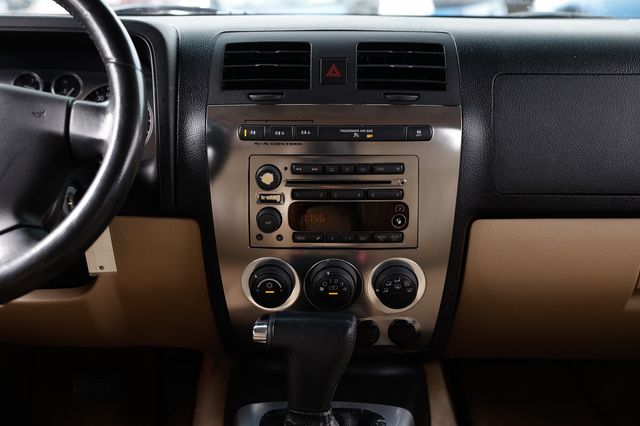 2006 HUMMER H3 4dr 4WD SUV - 22972657 - 36