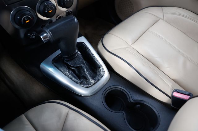 2006 HUMMER H3 4dr 4WD SUV - 22972657 - 38