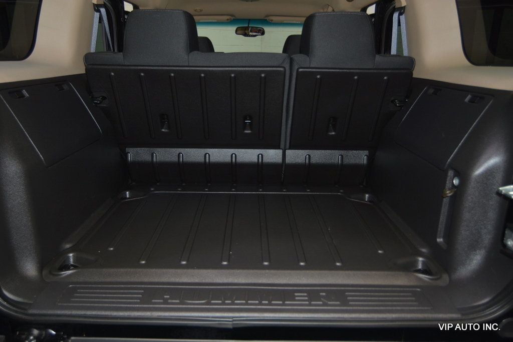 2006 HUMMER H3 4dr 4WD SUV - 22977740 - 32