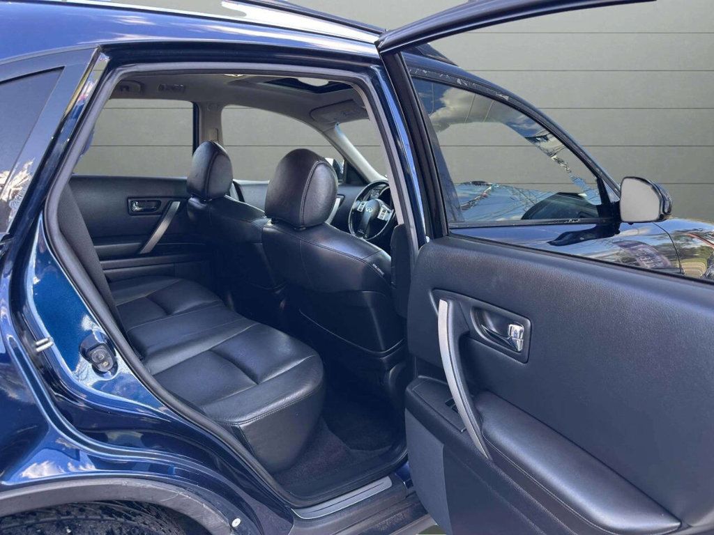 2006 INFINITI FX35 4dr 2WD - 22936474 - 18