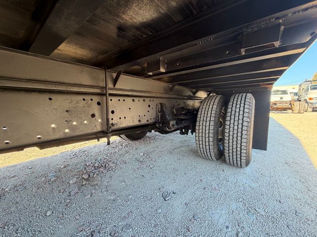 2006 Isuzu NPR 18' Box Truck Base Trim - 22978500 - 8