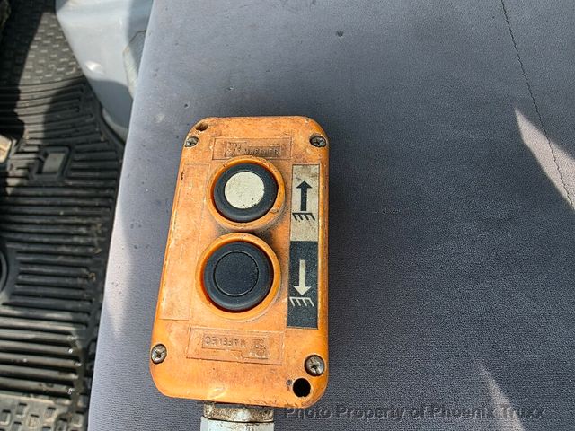 2006 Isuzu NQR Base Trim - 22966947 - 11