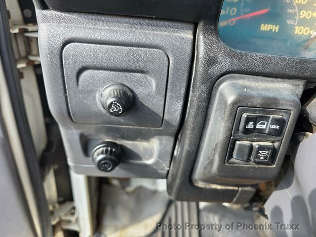 2006 Isuzu NQR Base Trim - 22966947 - 13