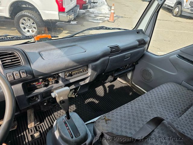 2006 Isuzu NQR Base Trim - 22966947 - 14