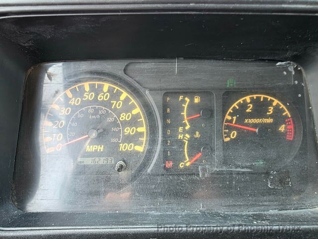 2006 Isuzu NQR Base Trim - 22966947 - 16