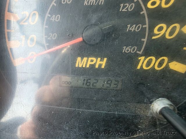 2006 Isuzu NQR Base Trim - 22966947 - 17