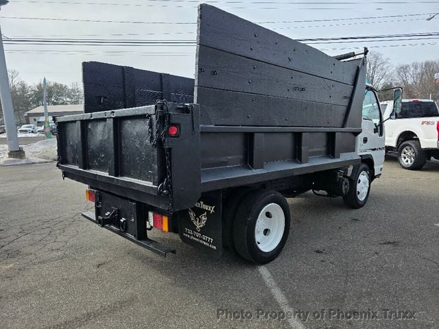 2006 Isuzu NQR Base Trim - 22966947 - 4