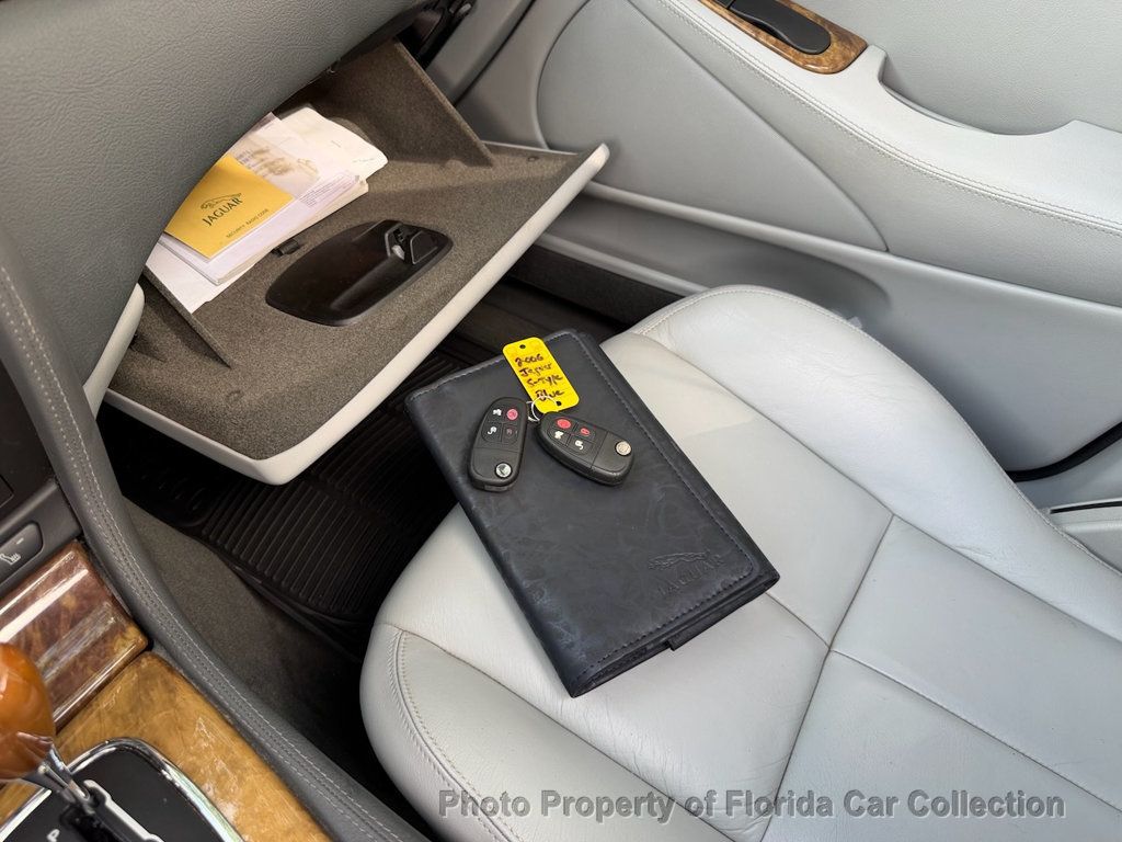 2006 Jaguar S-Type 3.0 Sedan Premium - 23074074 - 49