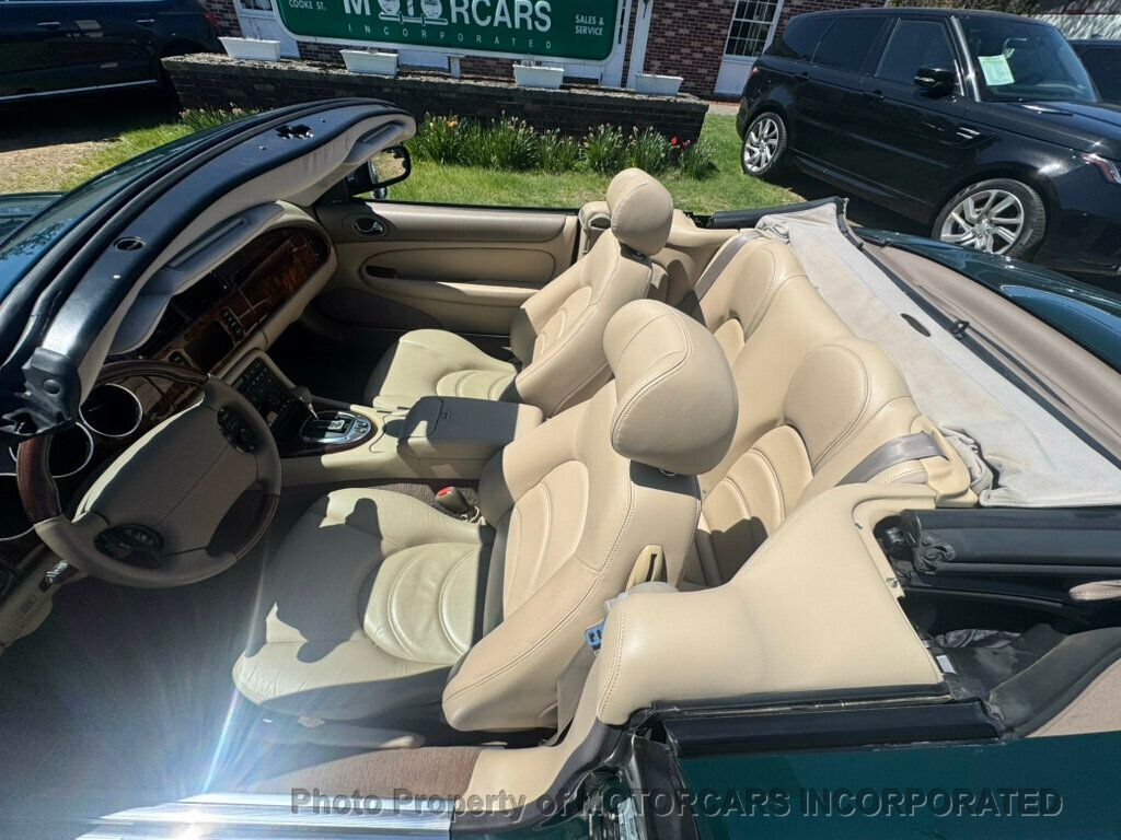2006 Jaguar XK8 2dr Convertible XKR - 23018712 - 11