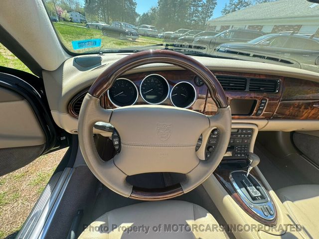 2006 Jaguar XK8 2dr Convertible XKR - 23018712 - 15