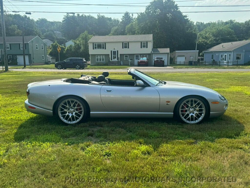 2006 Jaguar XK8 2dr Convertible XKR - 23058740 - 17