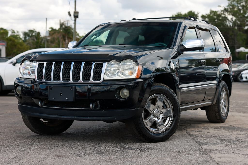 2006 Jeep Grand Cherokee 4dr Overland 4WD - 23019308 | Video 1