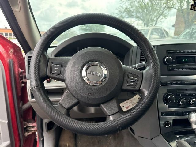 2006 Jeep Grand Cherokee 4dr SRT-8 4WD - 23040777 - 9