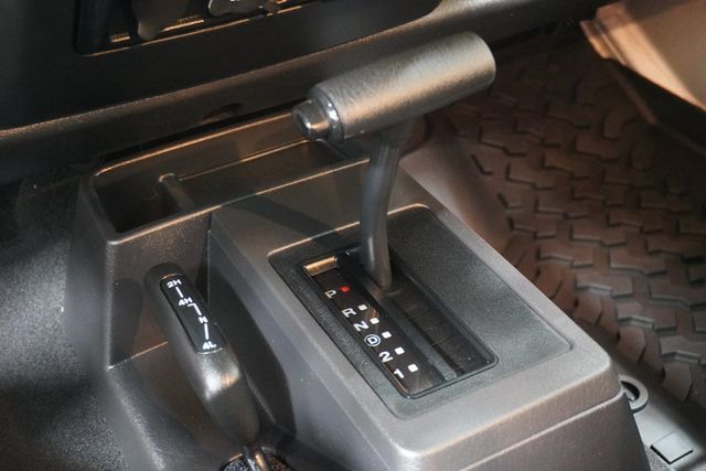 2006 Jeep Wrangler 2dr Unlimited LWB - 22961793 - 14