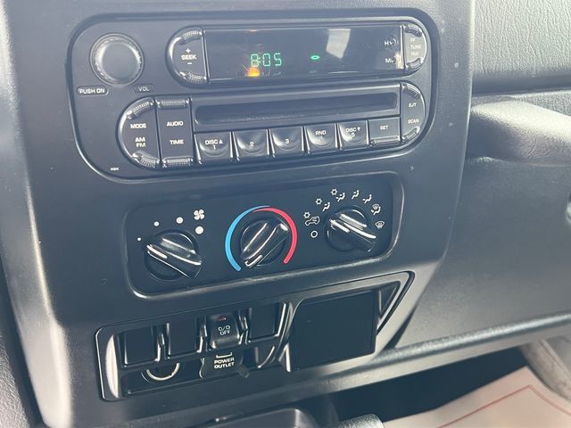 2006 Jeep Wrangler 2dr X - 23067389 - 14