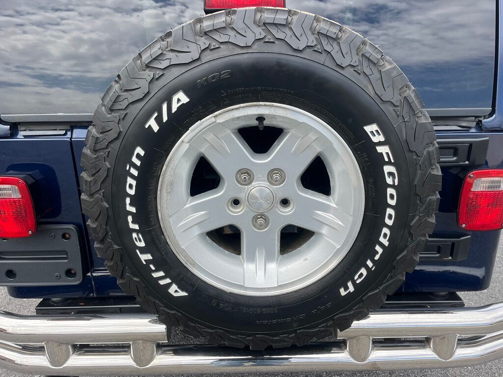 2006 Jeep Wrangler Final Year LJ 2 door Unlimited Hard top 4.0L 4x4 - 23005238 - 25