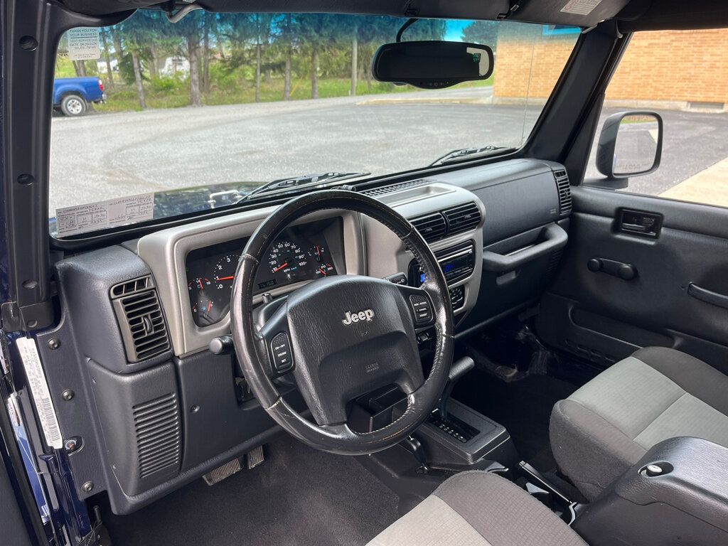 2006 Jeep Wrangler Final Year LJ 2 door Unlimited Hard top 4.0L 4x4 - 23005238 - 40