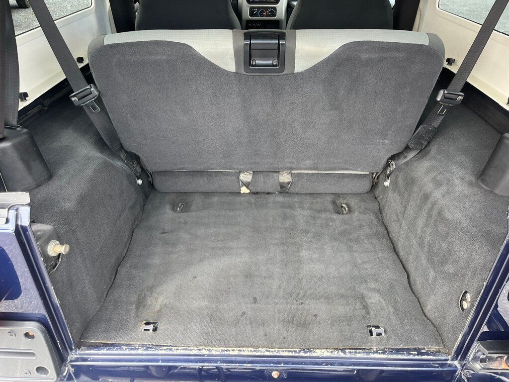 2006 Jeep Wrangler Final Year LJ 2 door Unlimited Hard top 4.0L 4x4 - 23005238 - 53