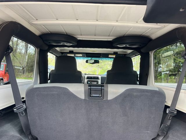 2006 Jeep Wrangler Final Year LJ 2 door Unlimited Hard top 4.0L 4x4 - 23005238 - 54