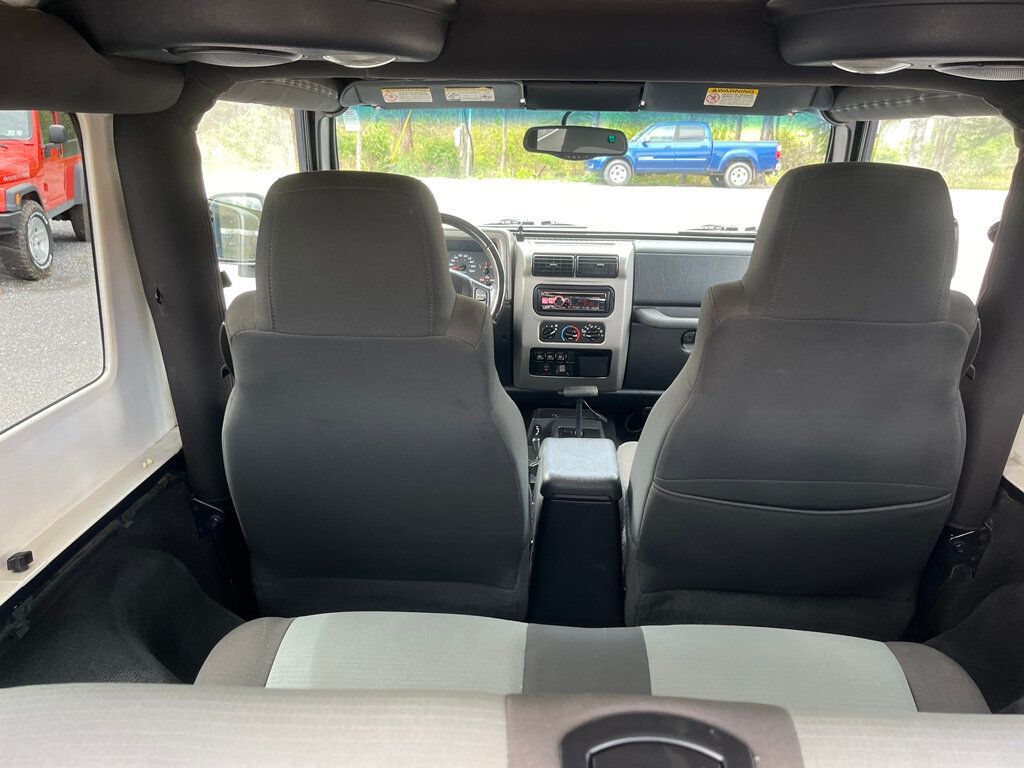 2006 Jeep Wrangler Final Year LJ 2 door Unlimited Hard top 4.0L 4x4 - 23005238 - 55