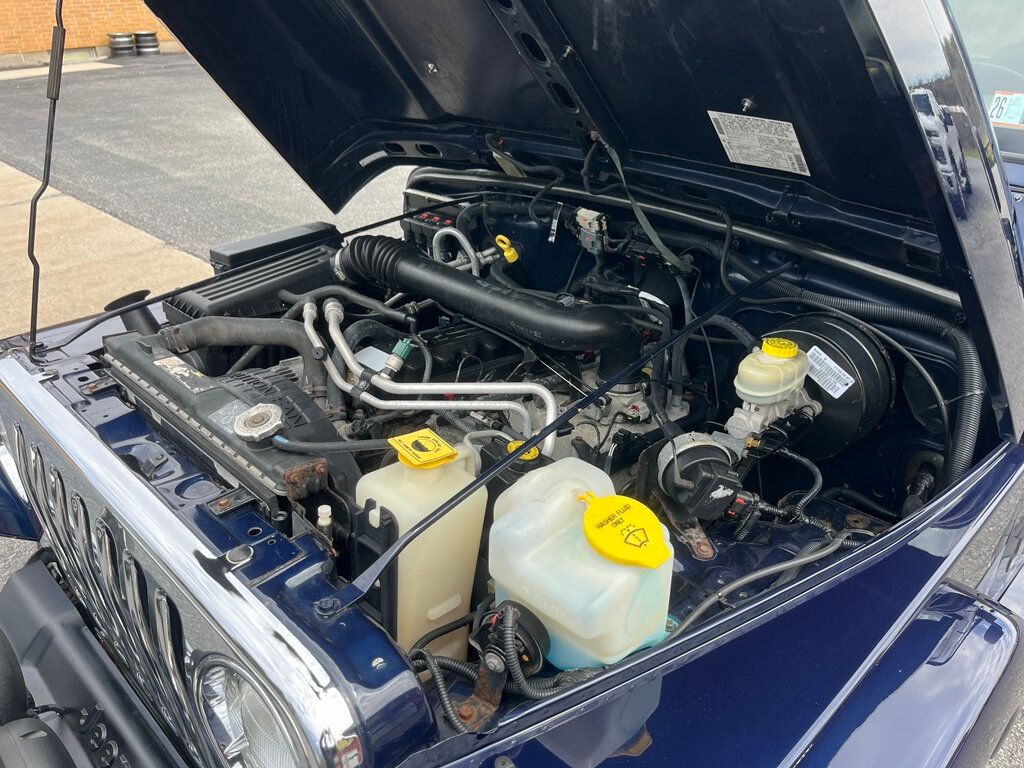 2006 Jeep Wrangler Final Year LJ 2 door Unlimited Hard top 4.0L 4x4 - 23005238 - 68