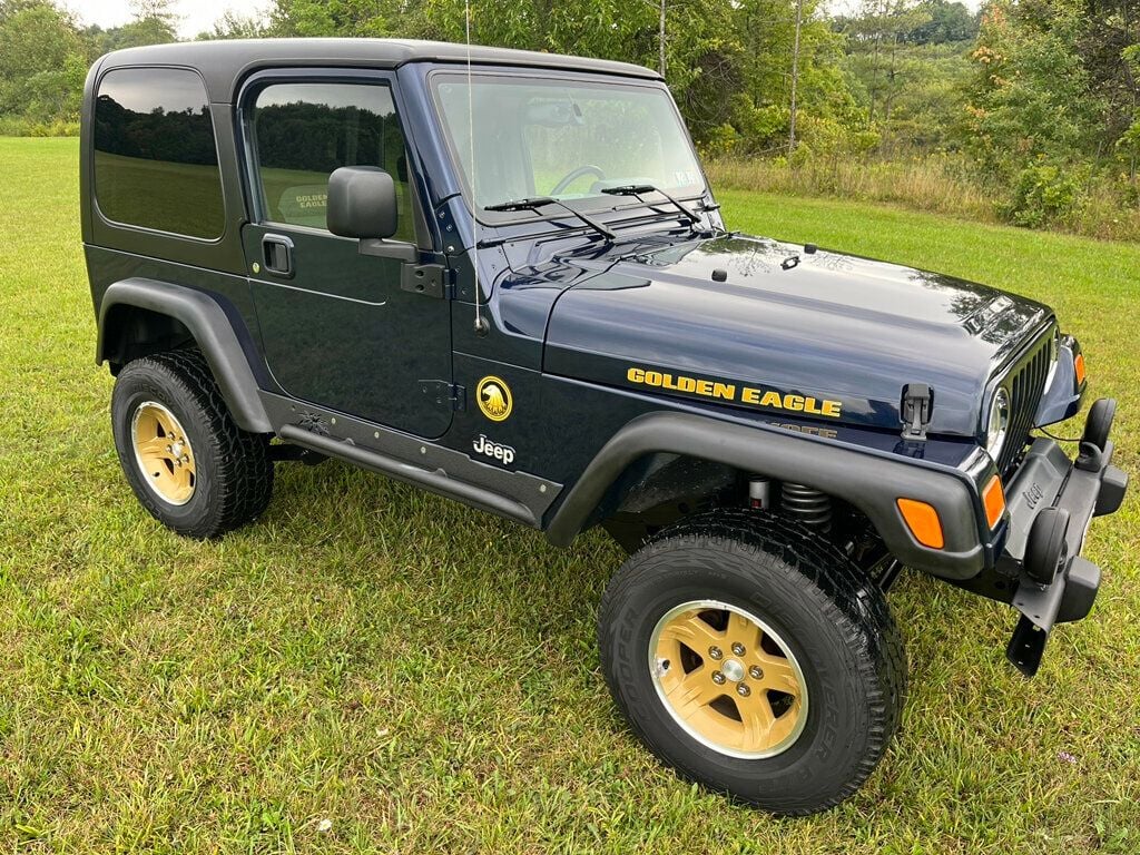 2006 Jeep Wrangler Golden Eagle Hard Top 6-speed 4x4 - 22522423 - 1