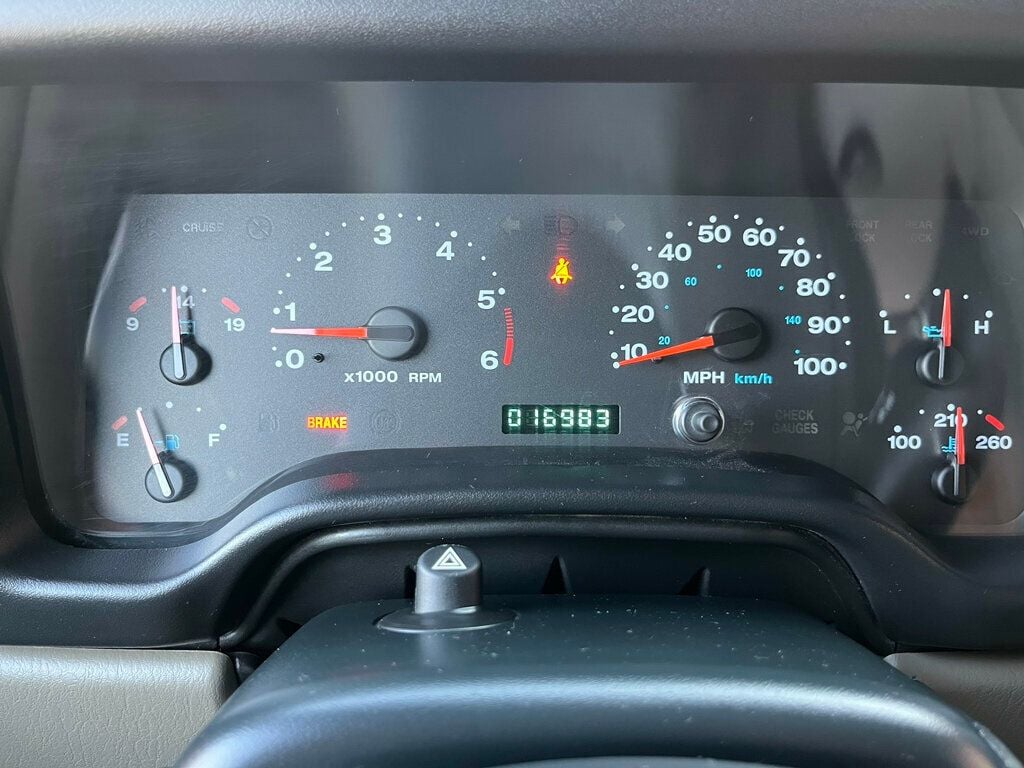 2006 Jeep Wrangler TJ photo 22
