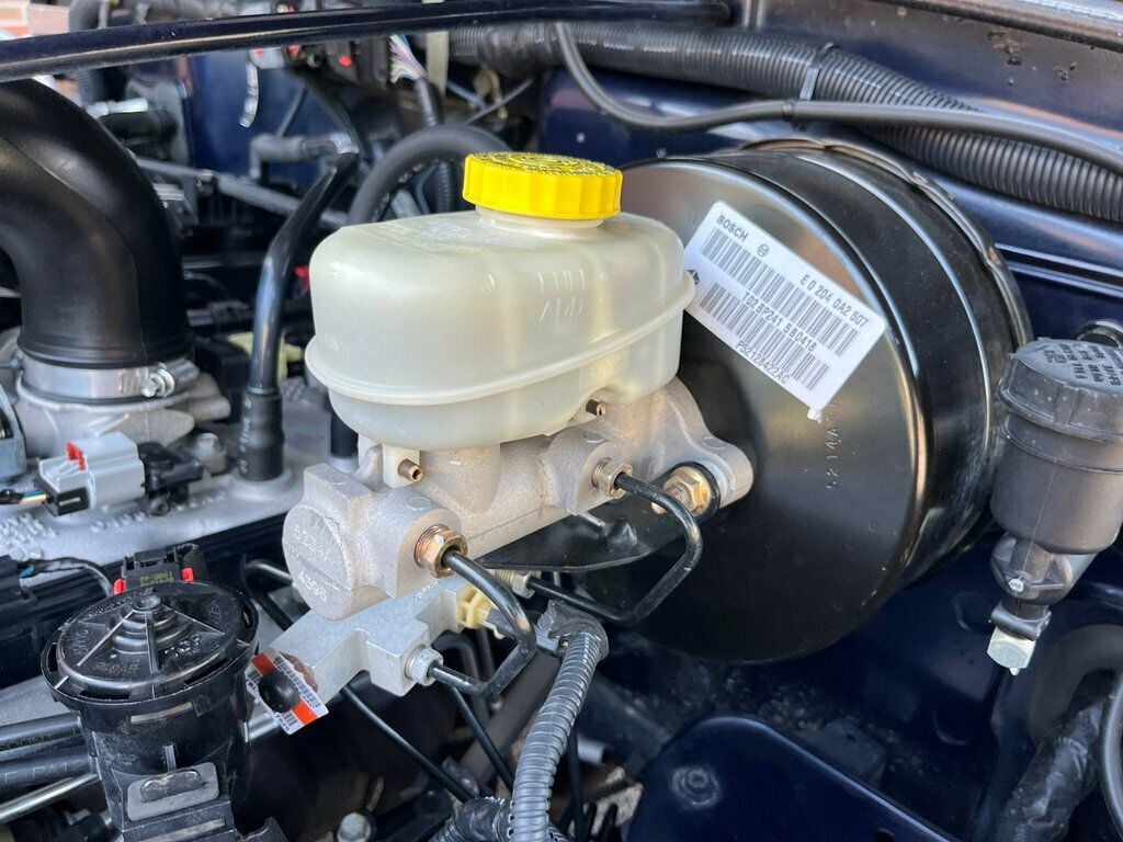 2006 Jeep Wrangler TJ photo 38