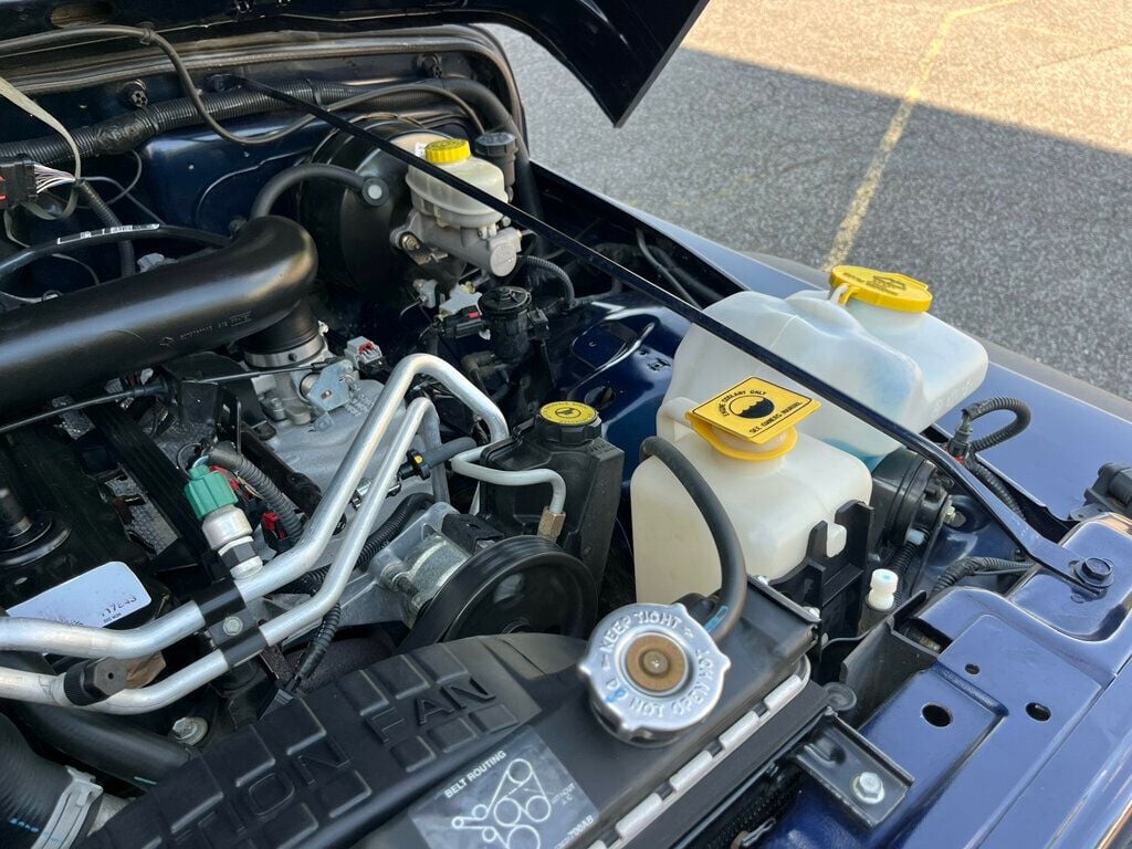 2006 Jeep Wrangler TJ photo 43