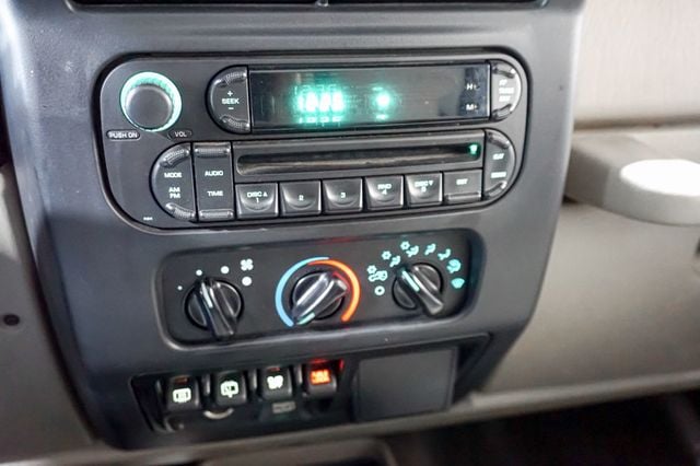 2006 Jeep Wrangler *Rubicon LWB 4x4* *West Coast Jeep* *Rust-Free* - 23017177 - 11