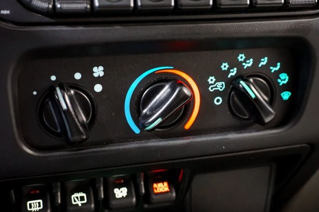 2006 Jeep Wrangler *Rubicon LWB 4x4* *West Coast Jeep* *Rust-Free* - 23017177 - 21