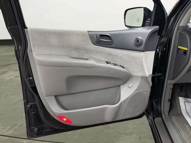 2006 Kia Sedona 4dr Automatic LX - 22957521 - 9