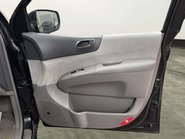 2006 Kia Sedona 4dr Automatic LX - 22957521 - 20