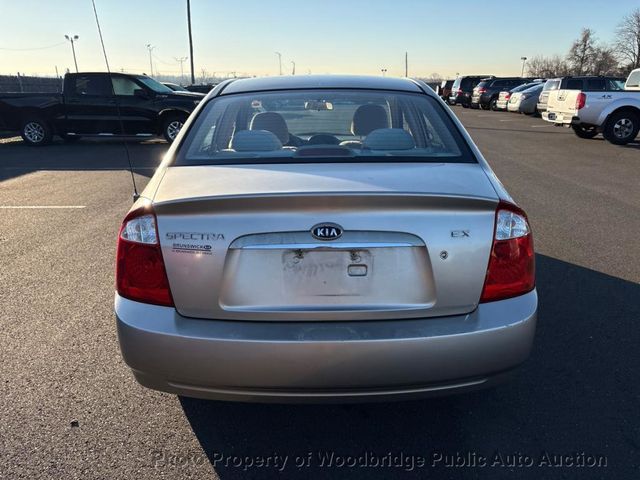2006 Kia Spectra 4dr Sedan EX Automatic - 22973317 - 3