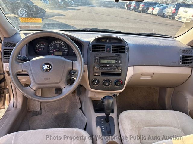 2006 Kia Spectra 4dr Sedan EX Automatic - 22973317 - 7