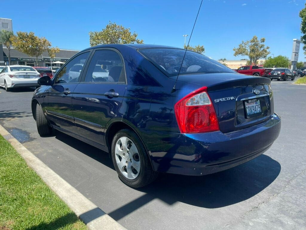 2006 Kia Spectra LOW LOW MILES!!  - 22319946 - 2