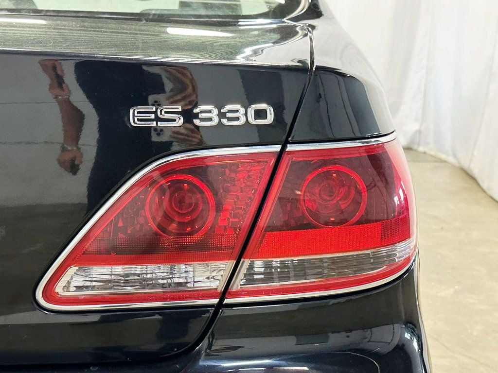 2006 Lexus ES 330 4dr Sedan - 23037049 - 15