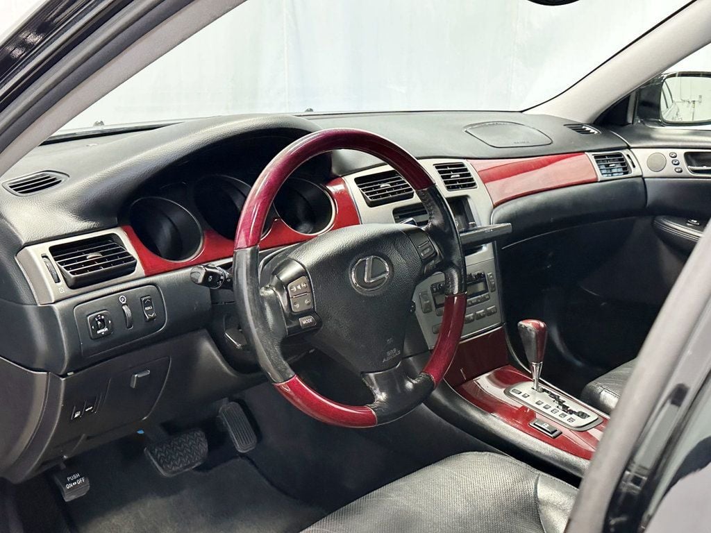 2006 Lexus ES 330 4dr Sedan - 23037049 - 22