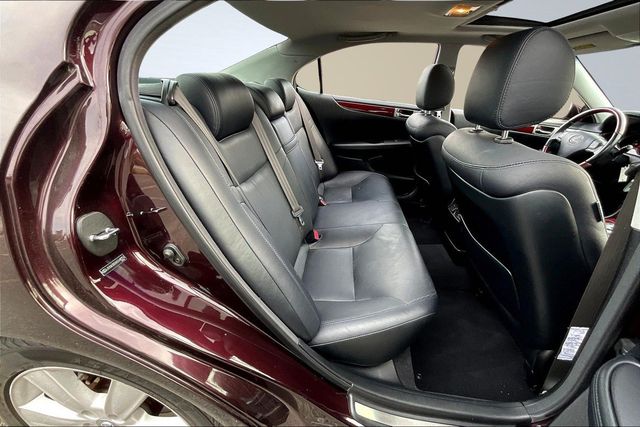 2006 Lexus ES 330 4dr Sedan - 23090952 - 12