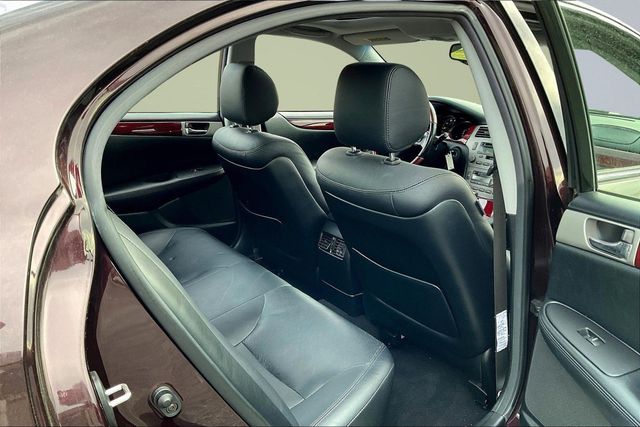 2006 Lexus ES 330 4dr Sedan - 23090952 - 13