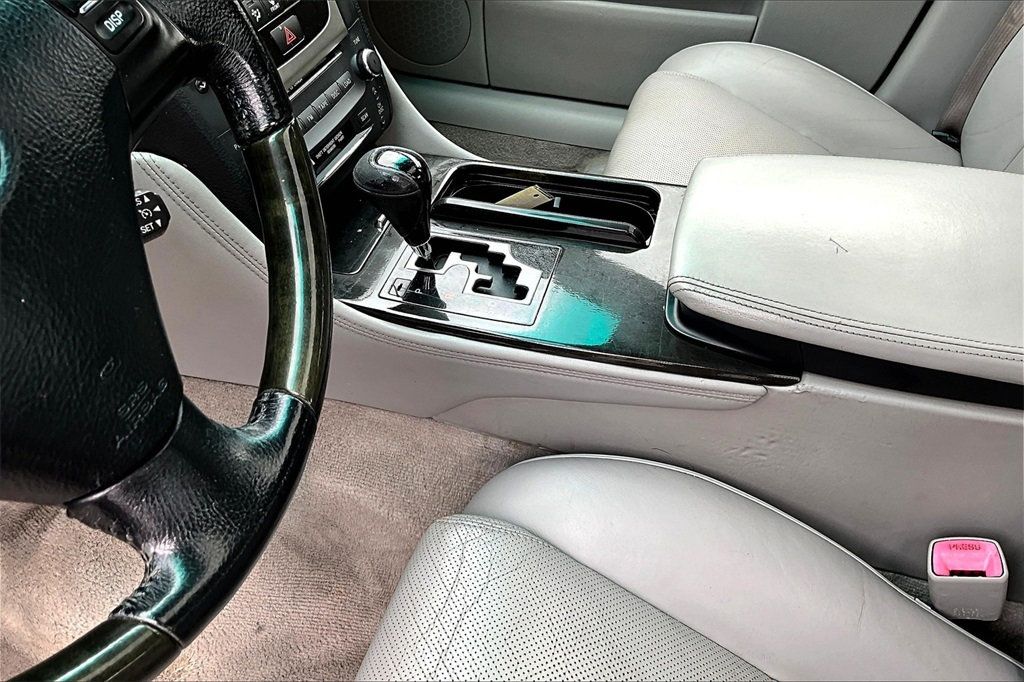 2006 Lexus GS 300 photo 28