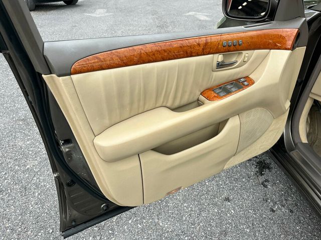 2006 Lexus LS 430 1-Owner Rust Free Garage Kept The Ultimate Road Car - 23035684 - 14
